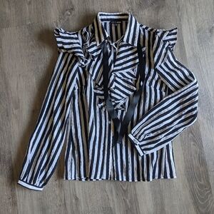 Black and White Striped Fashion Nova Blouse XS
